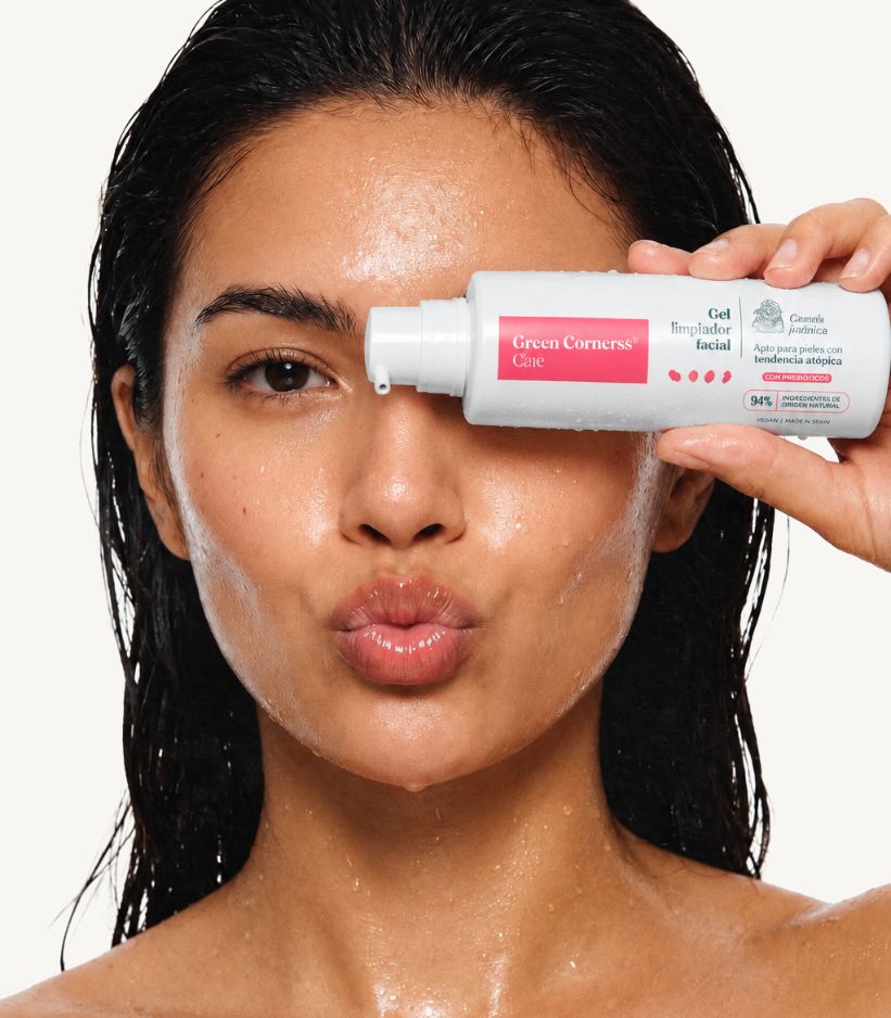 Gel limpiador de camelia japónica